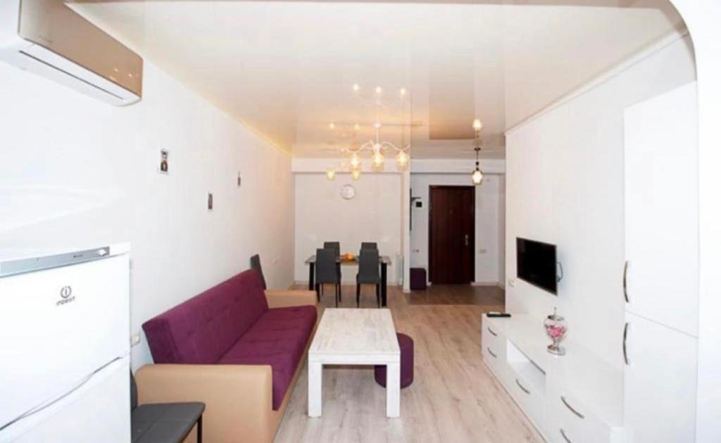 Excellent Apartment In The Republic Square Pushkin 3 Yerevan Luaran gambar